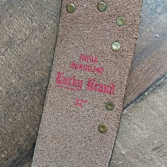 Lucky Brand leather belt floral embroidery 32